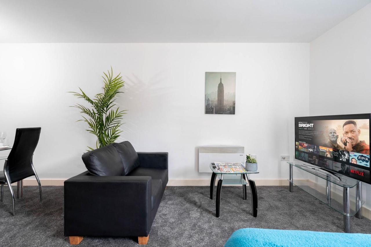 Studio Apartment - City Centre - Broad Street - Brindley Place - Wifi - Netflix - Smart Tv Birmingham Eksteriør billede